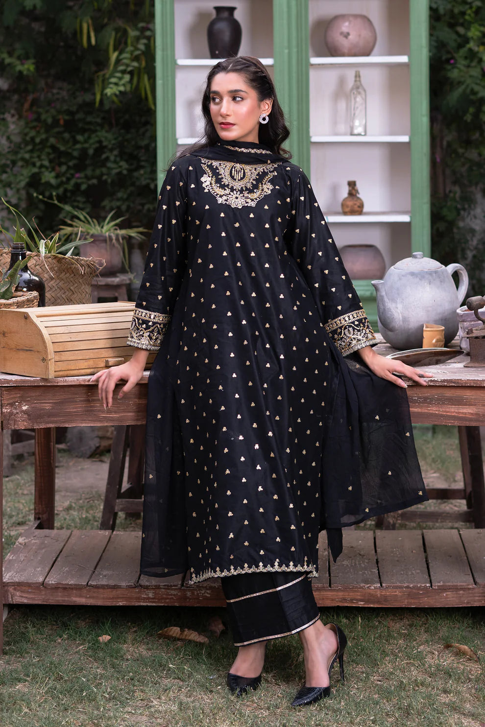 Baharaneh (Black) (3 PC)