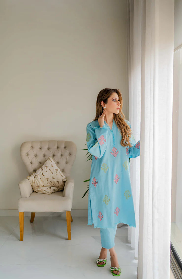 Iceblue karandi