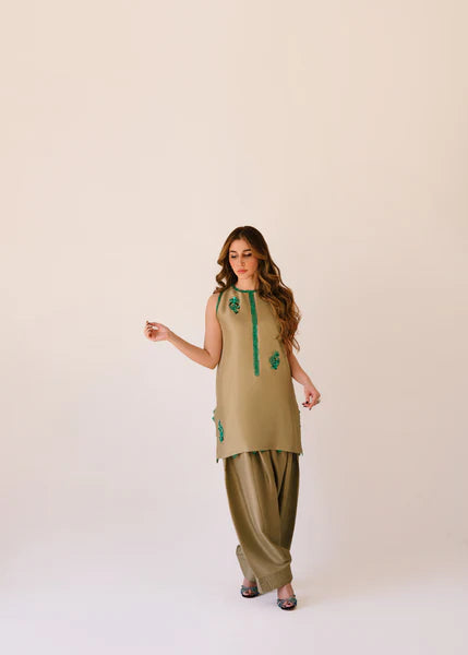 Vanya Beige and Green :AS105