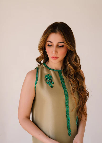 Vanya Beige and Green :AS105