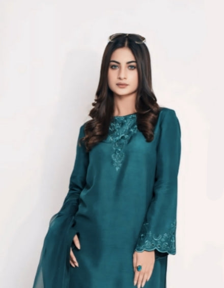 Peacock Blue Elegance