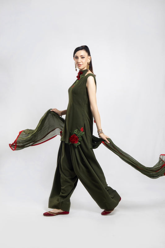 Embroidered 3-Piece – GENERATION