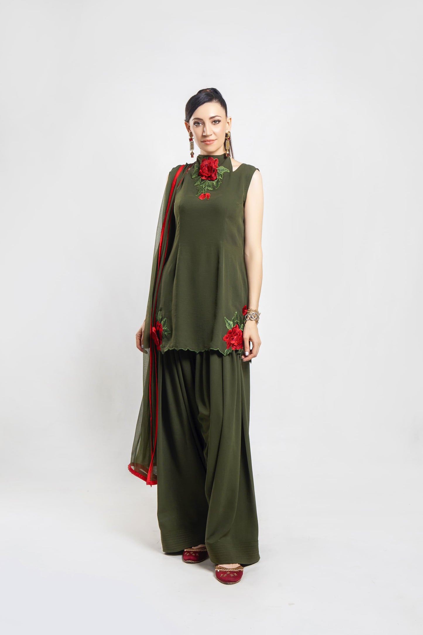 Embroidered 3-Piece – GENERATION